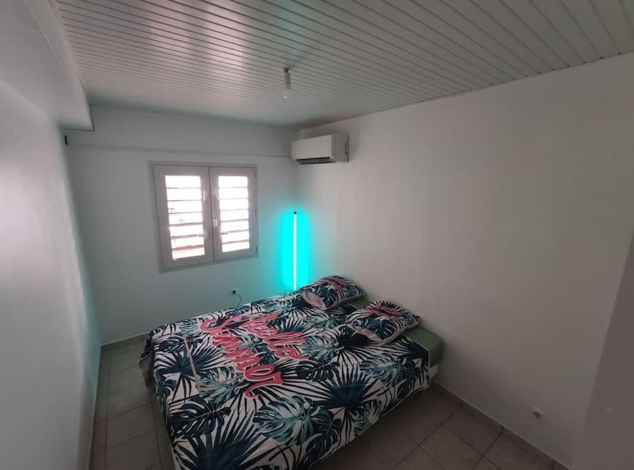 Appartement F3 Ventile Le Robert Luaran gambar